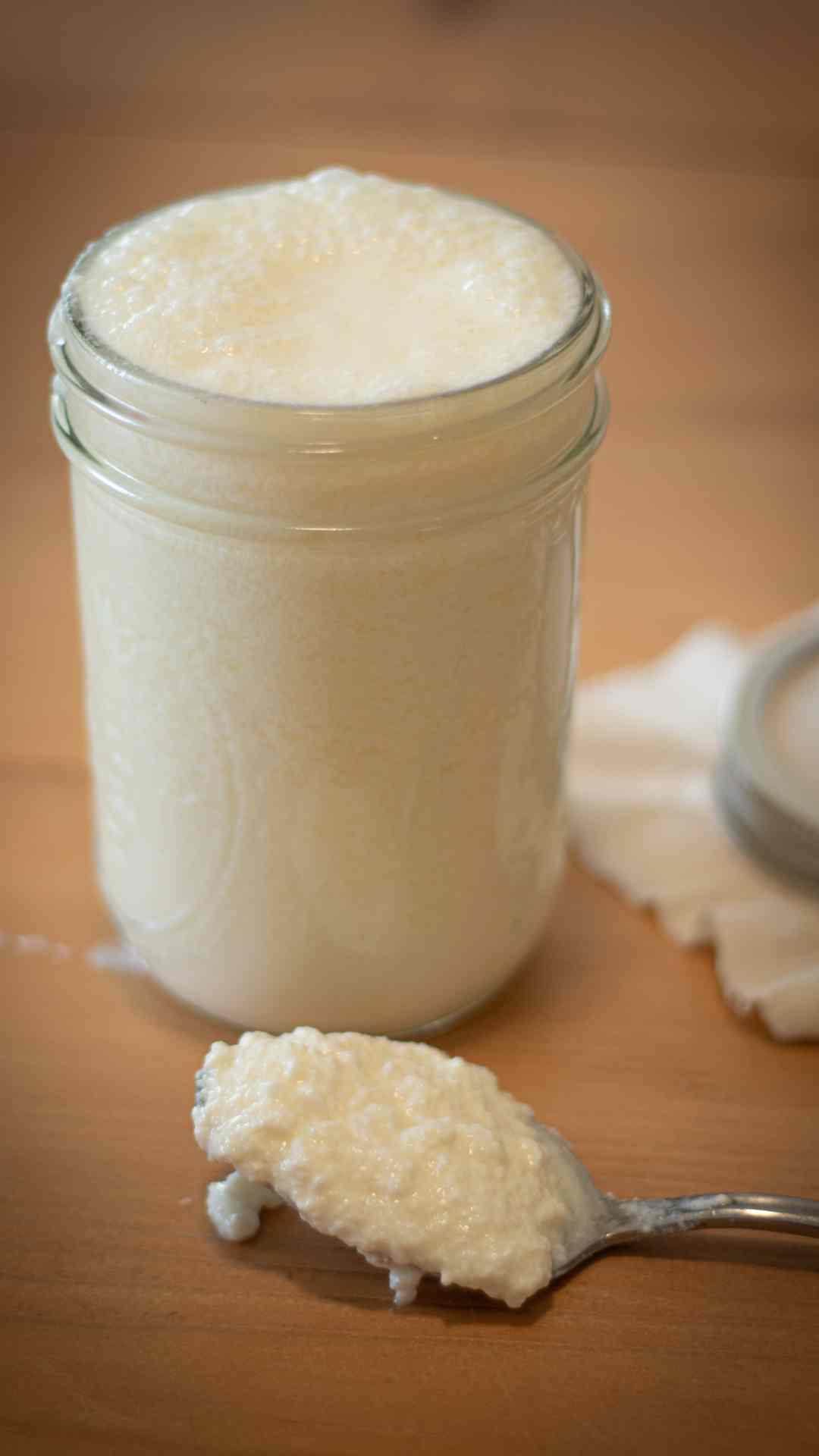 How to Make Raw Milk Kefir